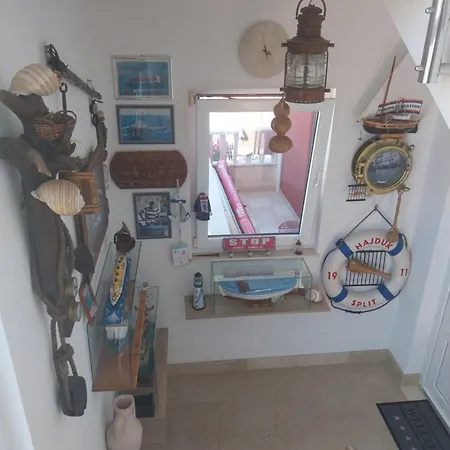 Guliver Apartment