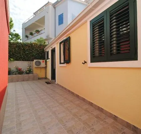 Guliver Apartamento *
