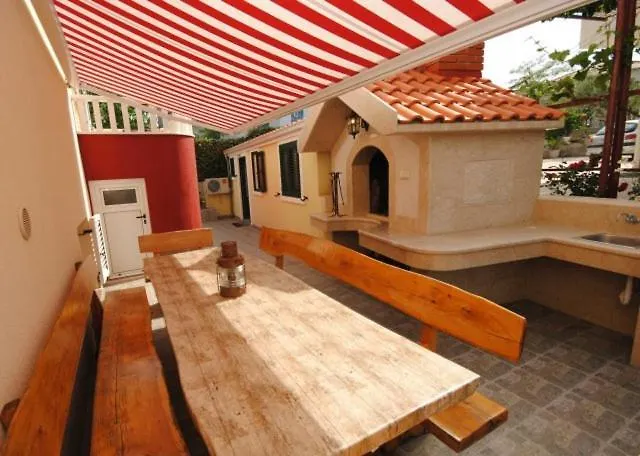 Guliver Apartamento Slatine