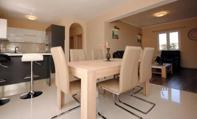 Apartment Guliver *